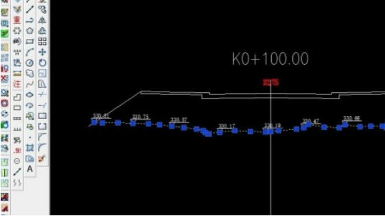 CAD里如何生成横断面数据